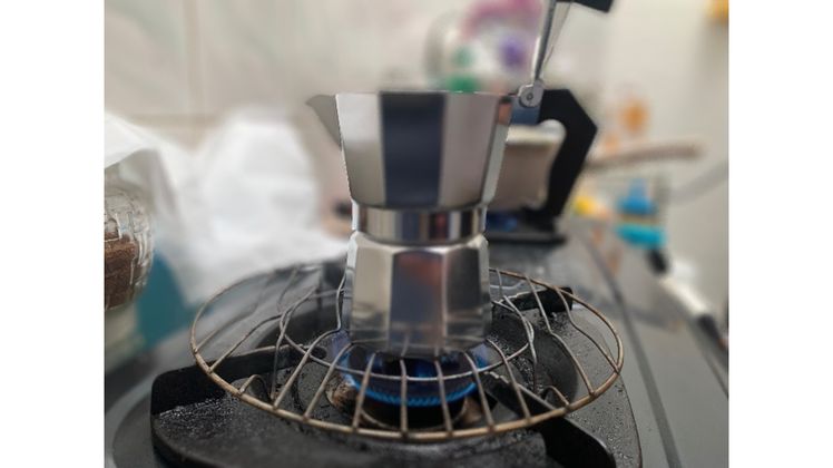 cara membuat kopi susu moka pot