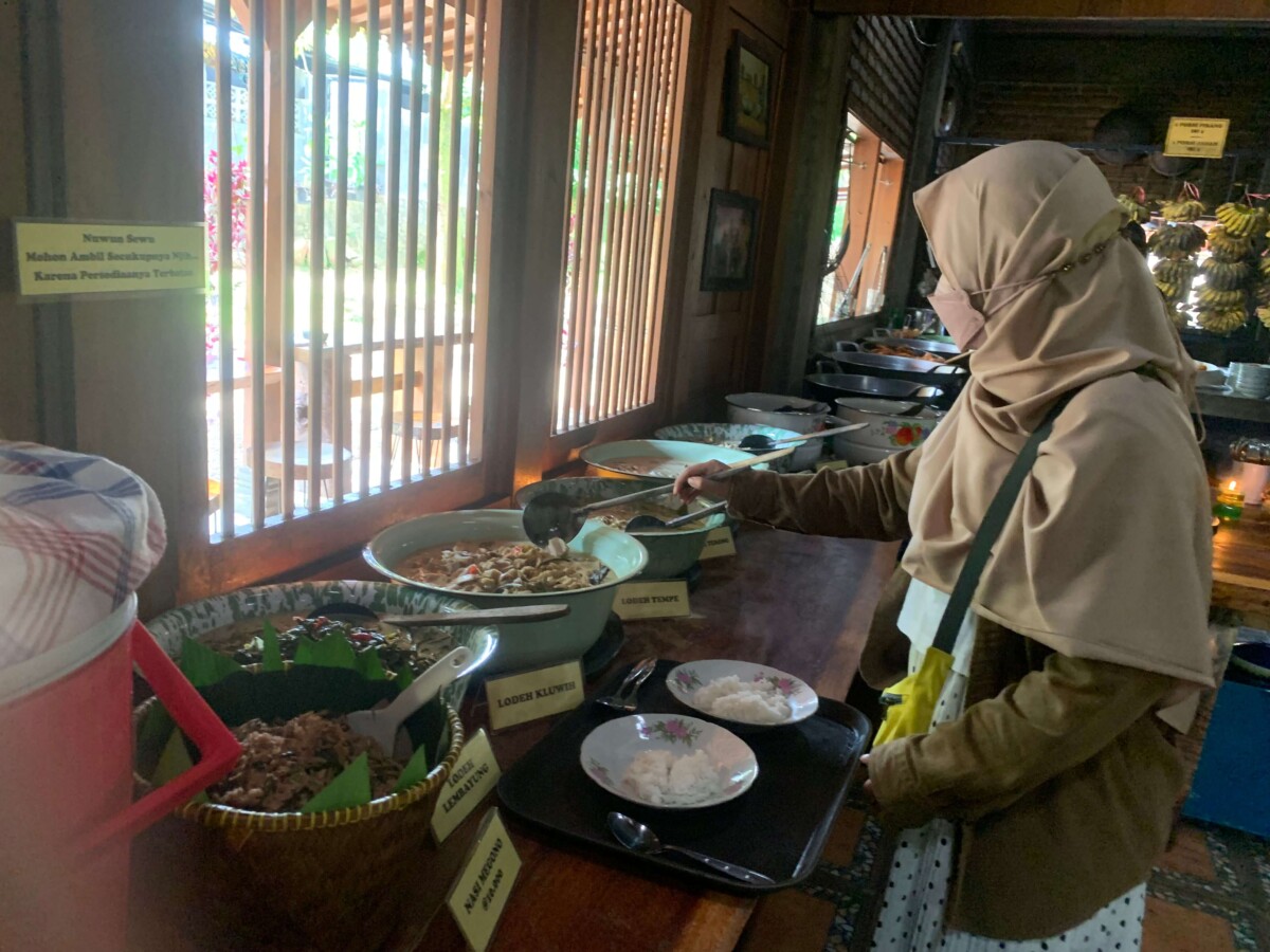 rekomendasi restoran puncak