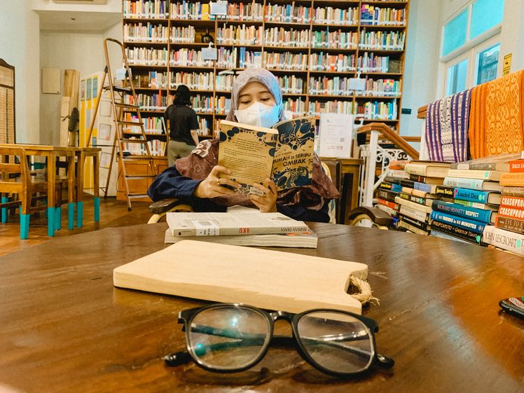 review baca di tebet