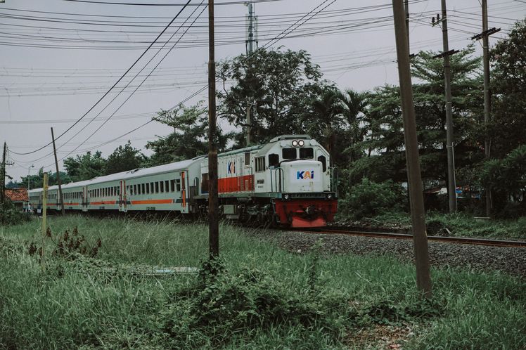 tiket kereta api indonesia