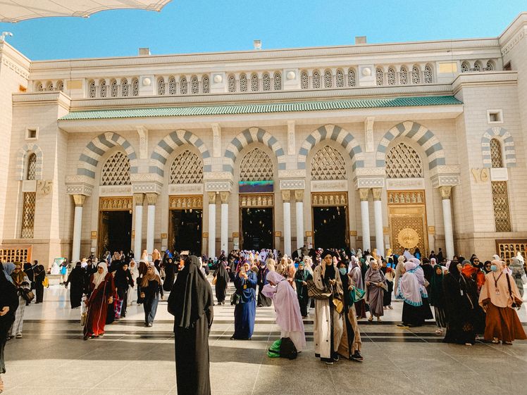 pintu masjid nabawi