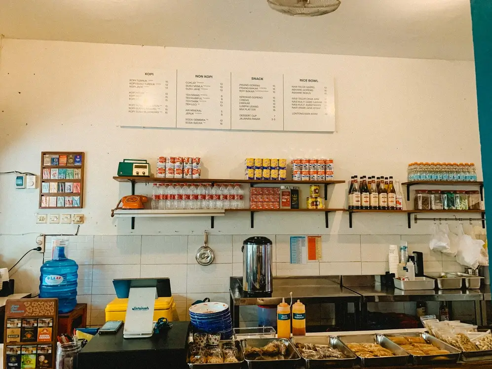 Local coffee shop atmosphere at Sarinah in Purwokerto