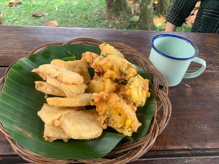 afternoon snack at tanakita
